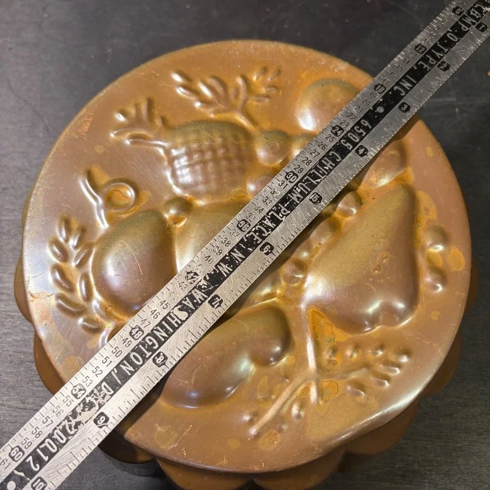 Vintage Copper Tone Aluminum Fruit Harvest Jello Cake Mold 6 Inch Round